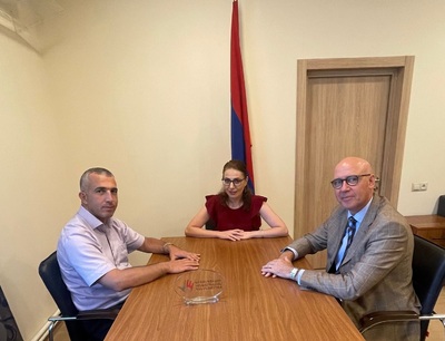 Հայաստանում ֆրանսիական համալսարանի ռեկտոր Բերտրանդ Վենարը հրաժեշտի հանդիպում է ունեցել Կոռուպցիայի կանխարգելման հանձնաժողովում